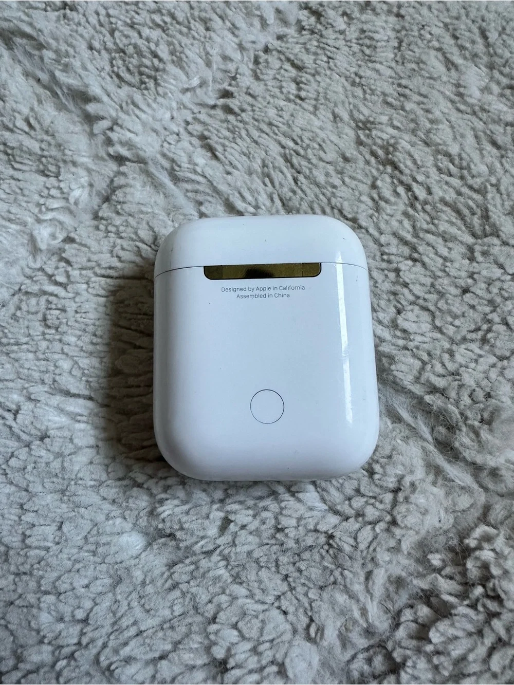 Apple | AirPods 2 Both Airpods and Case